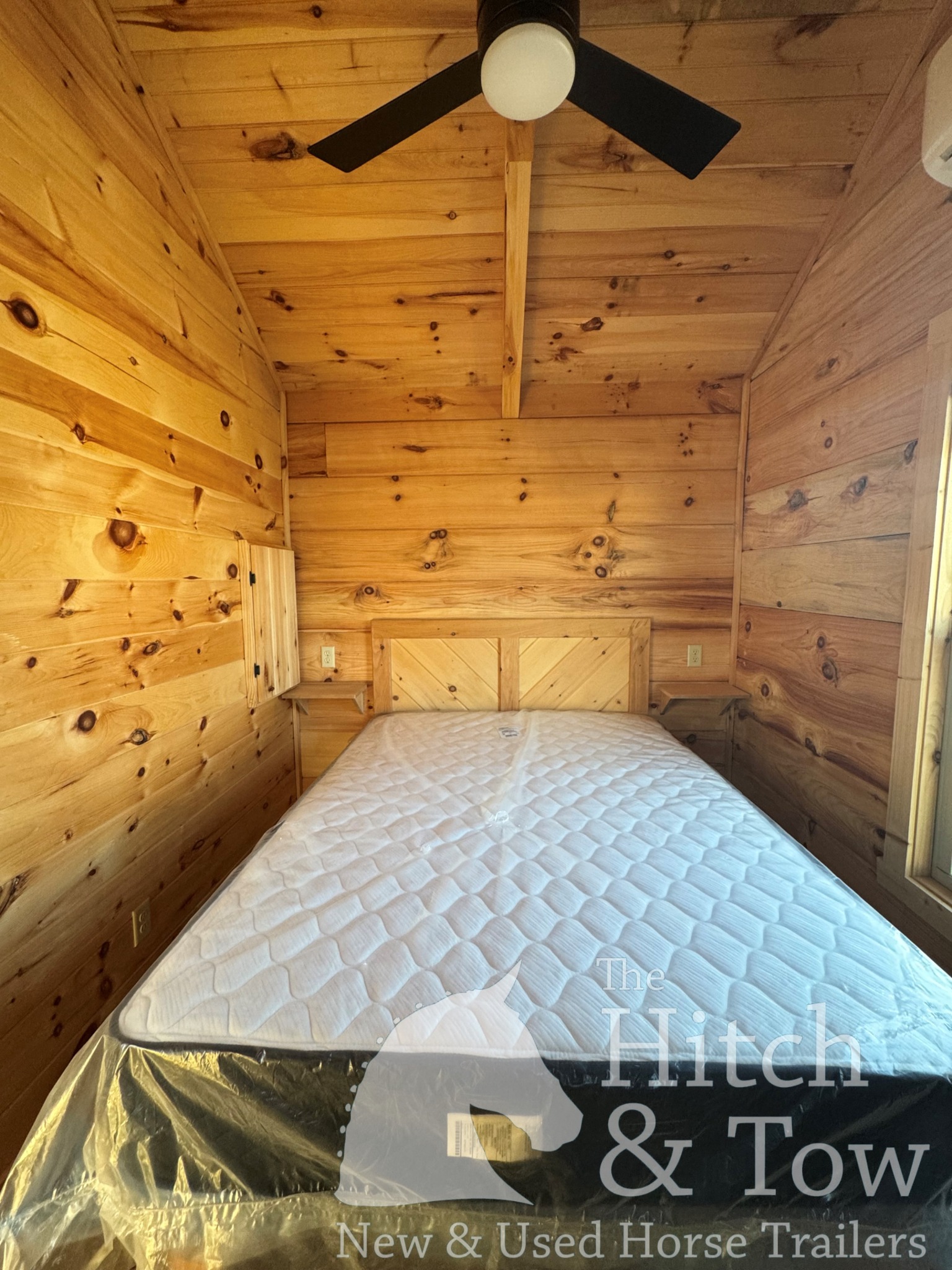 TWO BEDROOM RESORT BLUECHIP CABIN $89,900