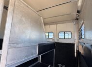 1999 SILVER STAR 2 HORSE BUMPER PULL W/ DRESSING ROOM $9,500