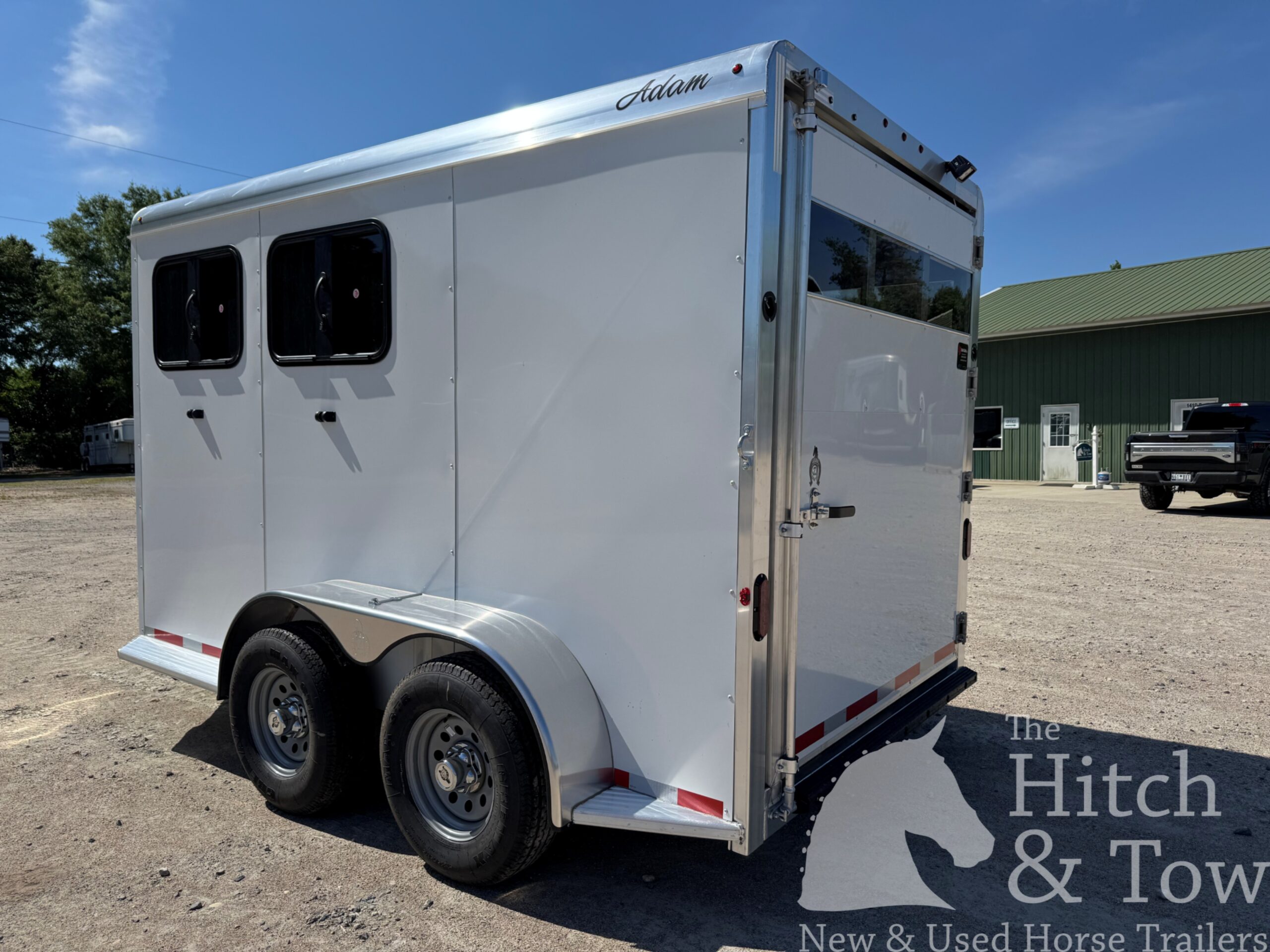 2026 ADAM 2 HORSE SLANT LOAD BUMPER PULL $15,900