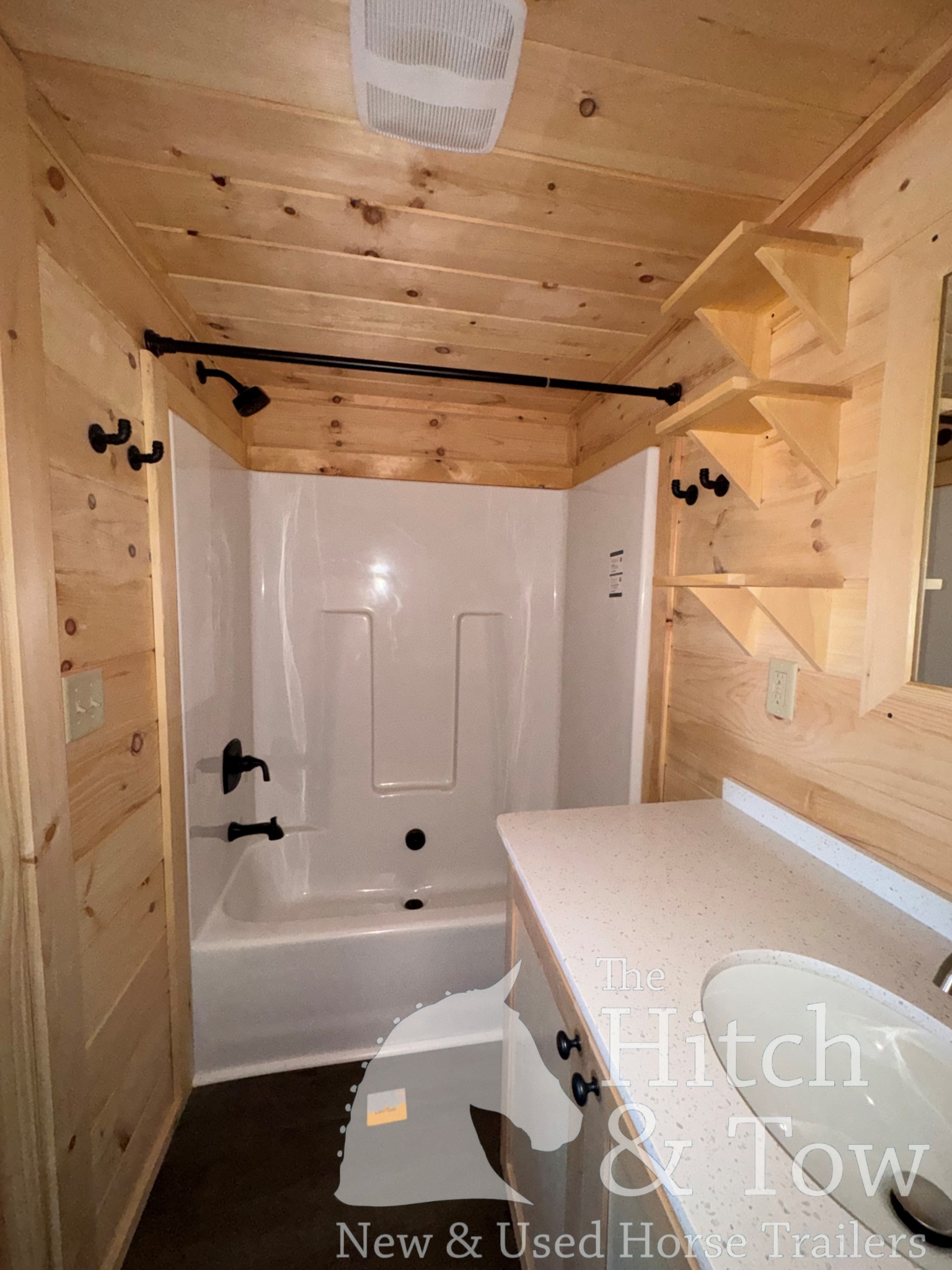 RESORT GUEST HOUSE $74,900