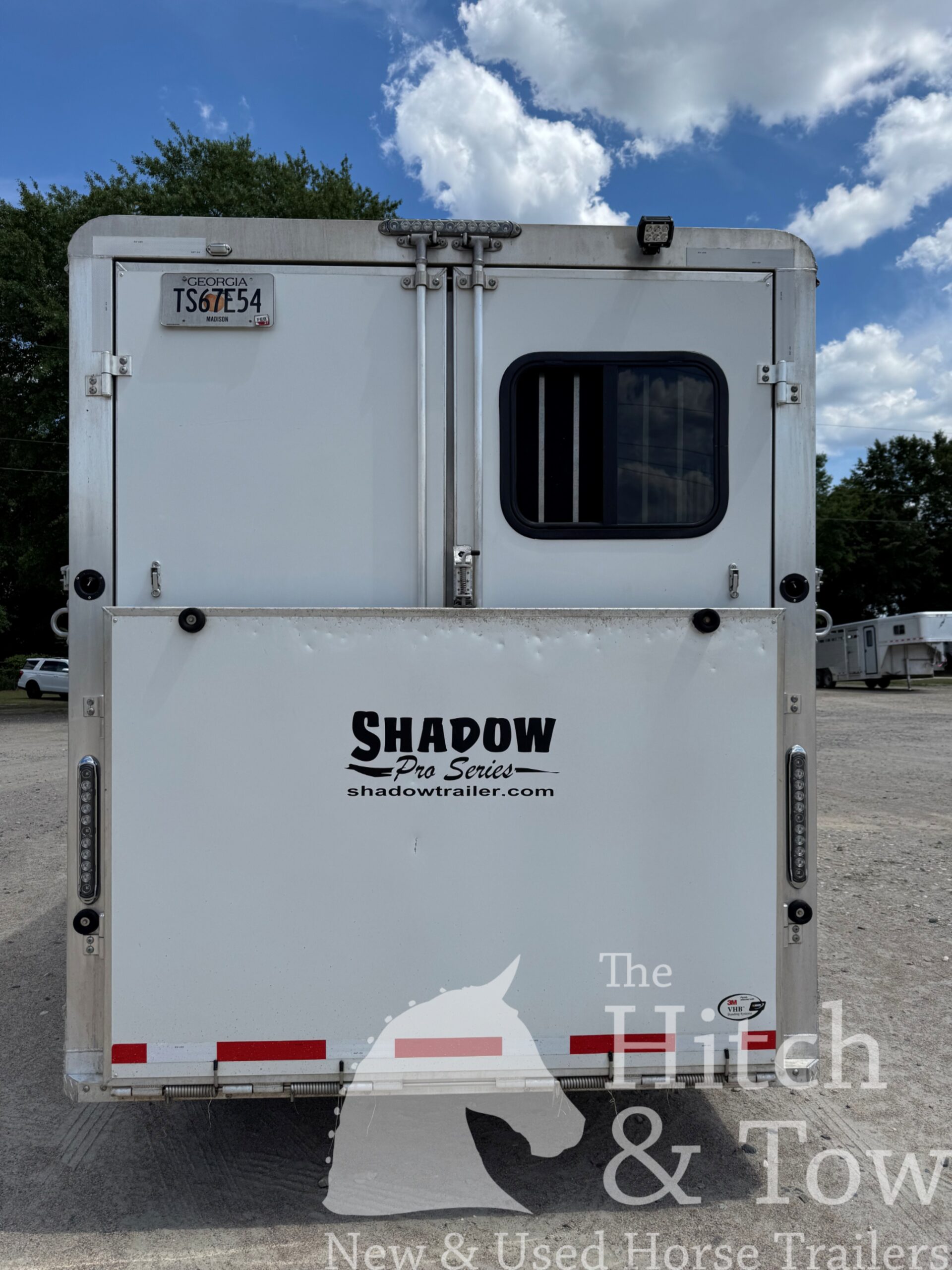 LIGHTLY USED! 2018 SHADOW 4 HORSE SLANT LOAD WEEKENDER W/ UPGRADES! $31,900