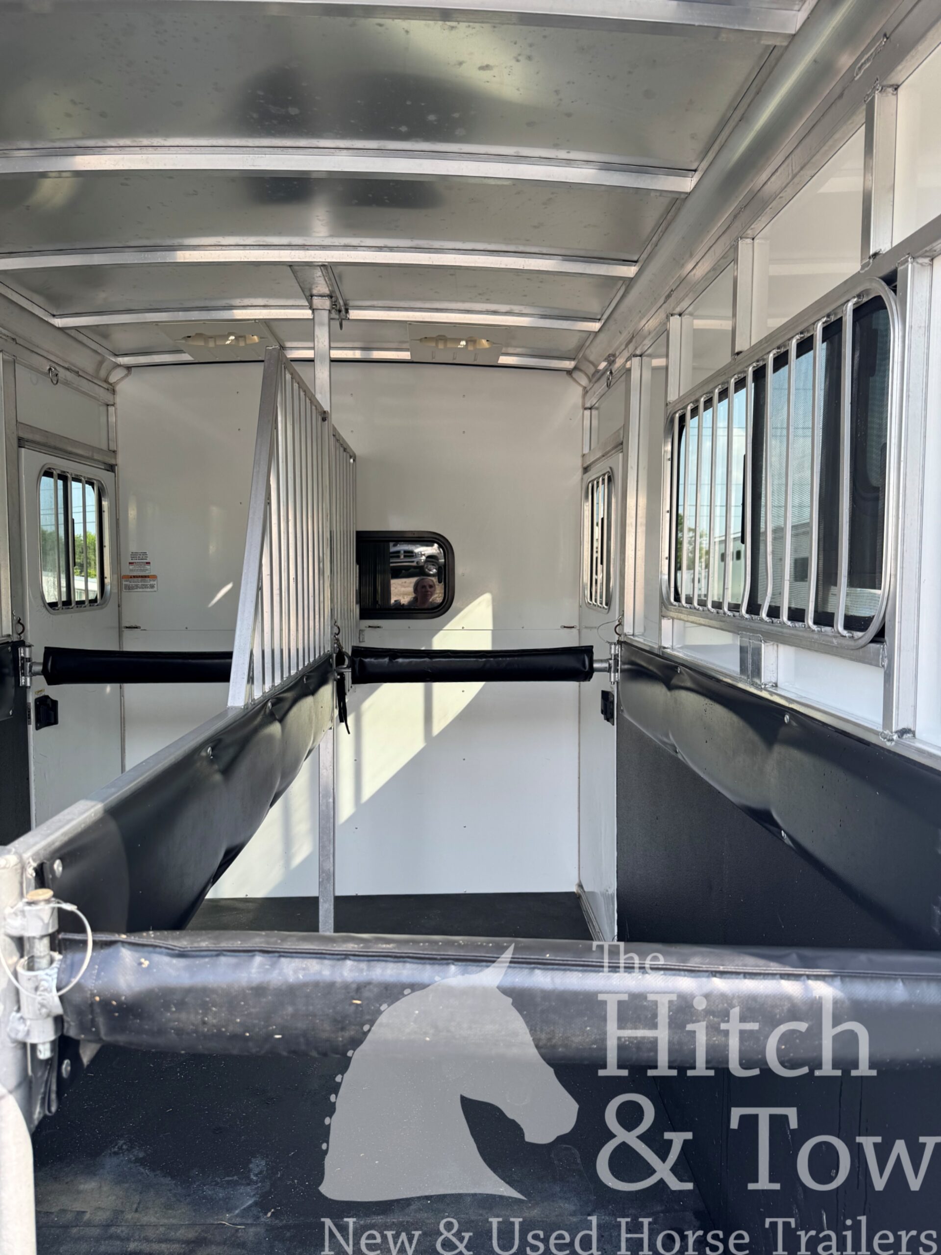 2021 SUNDOWNER CHARTER TRAILER SE $19,900