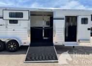 2027 4 STAR 2+1 W/ ROLLING DIVIDER, WERM, 5′ DRESSING ROOM & MORE!! $64,900