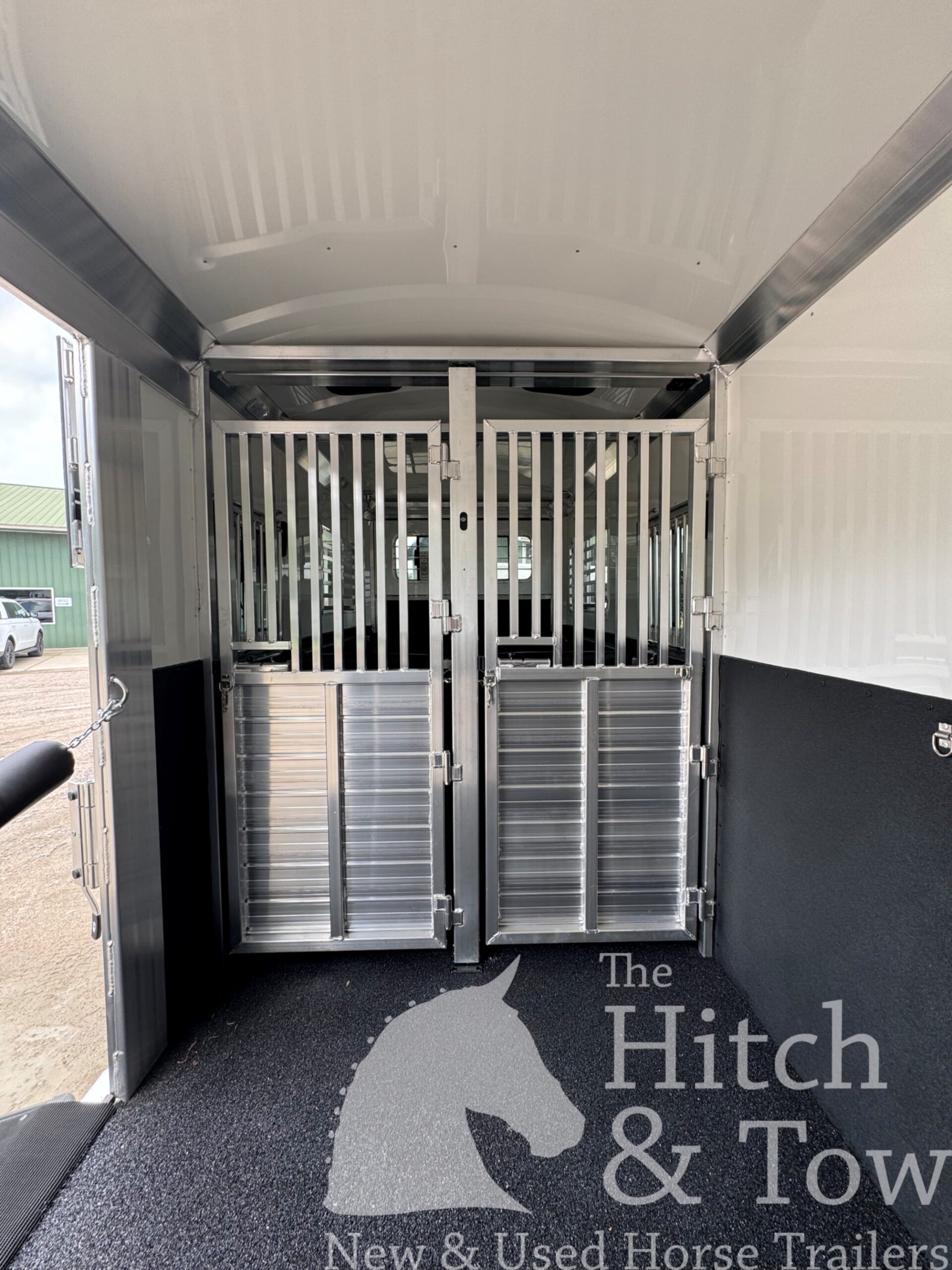 2026 4 STAR 2+1 W/ ROLLING DIVIDER, WERM, 5′ DRESSING ROOM & MORE!! $62,900