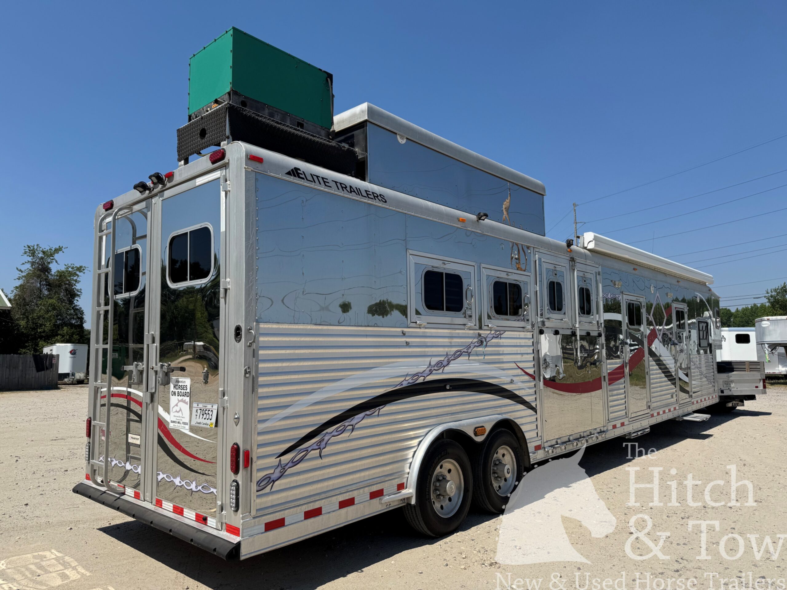 2006 ELITE 4 HORSE W/ 20′ LIVING QUARTERS, TONS OF UPGRADES, & TONS OF STORAGE!! $69,900