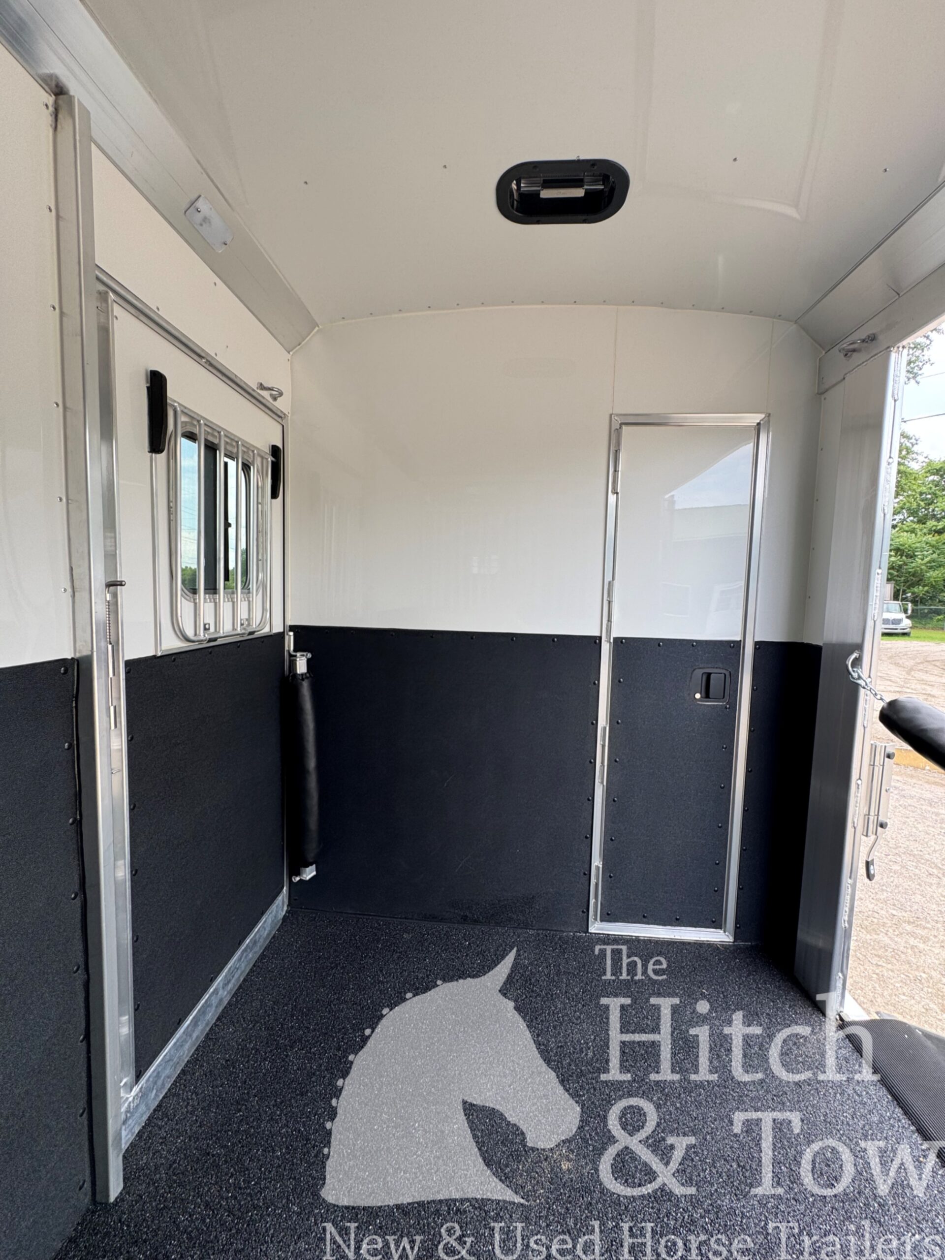 2026 4 STAR 2+1 W/ ROLLING DIVIDER, WERM, 5′ DRESSING ROOM & MORE!! $62,900