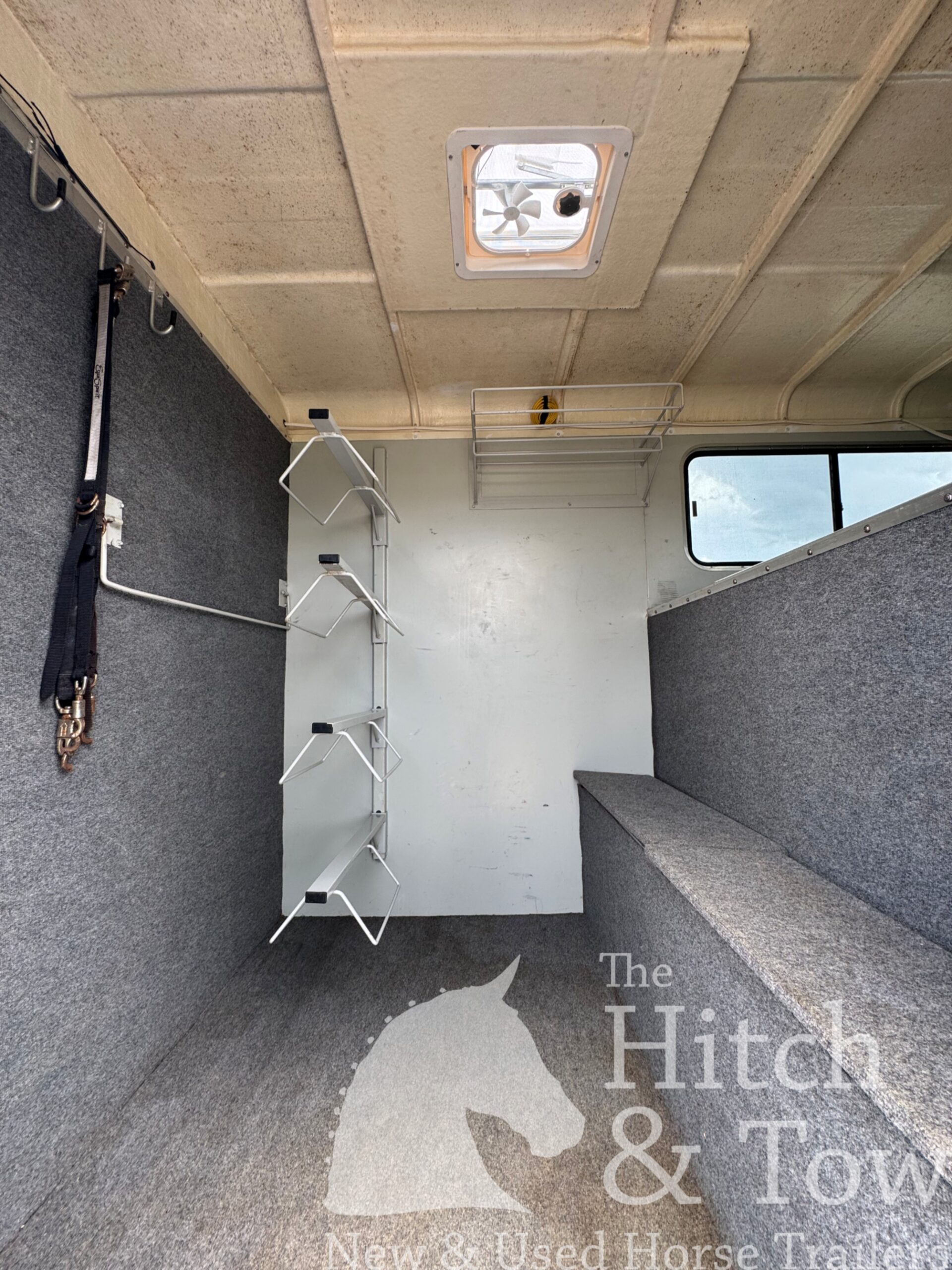 2005 EQUISPIRIT 4 HORSE HEAD TO HEAD TRAILER $18,900