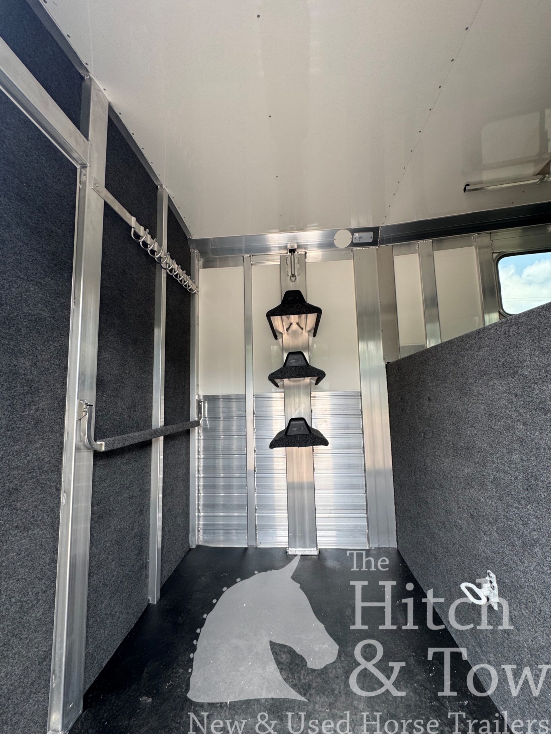 2026 4 STAR 2+1 W/ ROLLING DIVIDER, WERM, 5′ DRESSING ROOM & MORE!! $62,900