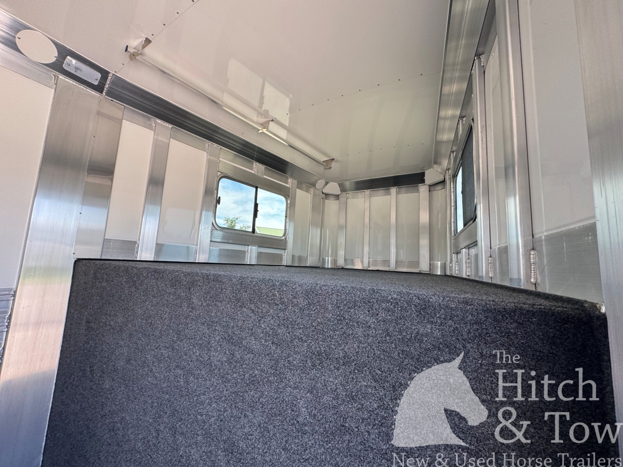 2027 4 STAR 2+1 W/ ROLLING DIVIDER, WERM, 5′ DRESSING ROOM & MORE!! $64,900