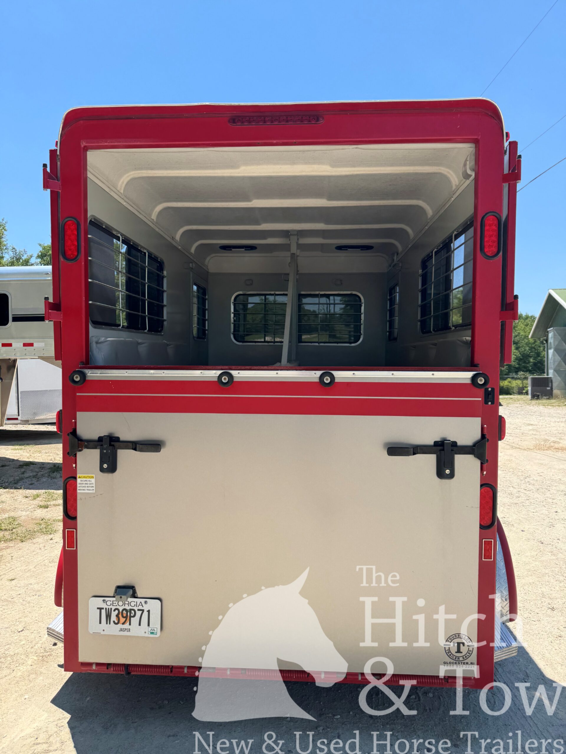 2012 HAWK 2 HORSE GOOSENECK $19,000