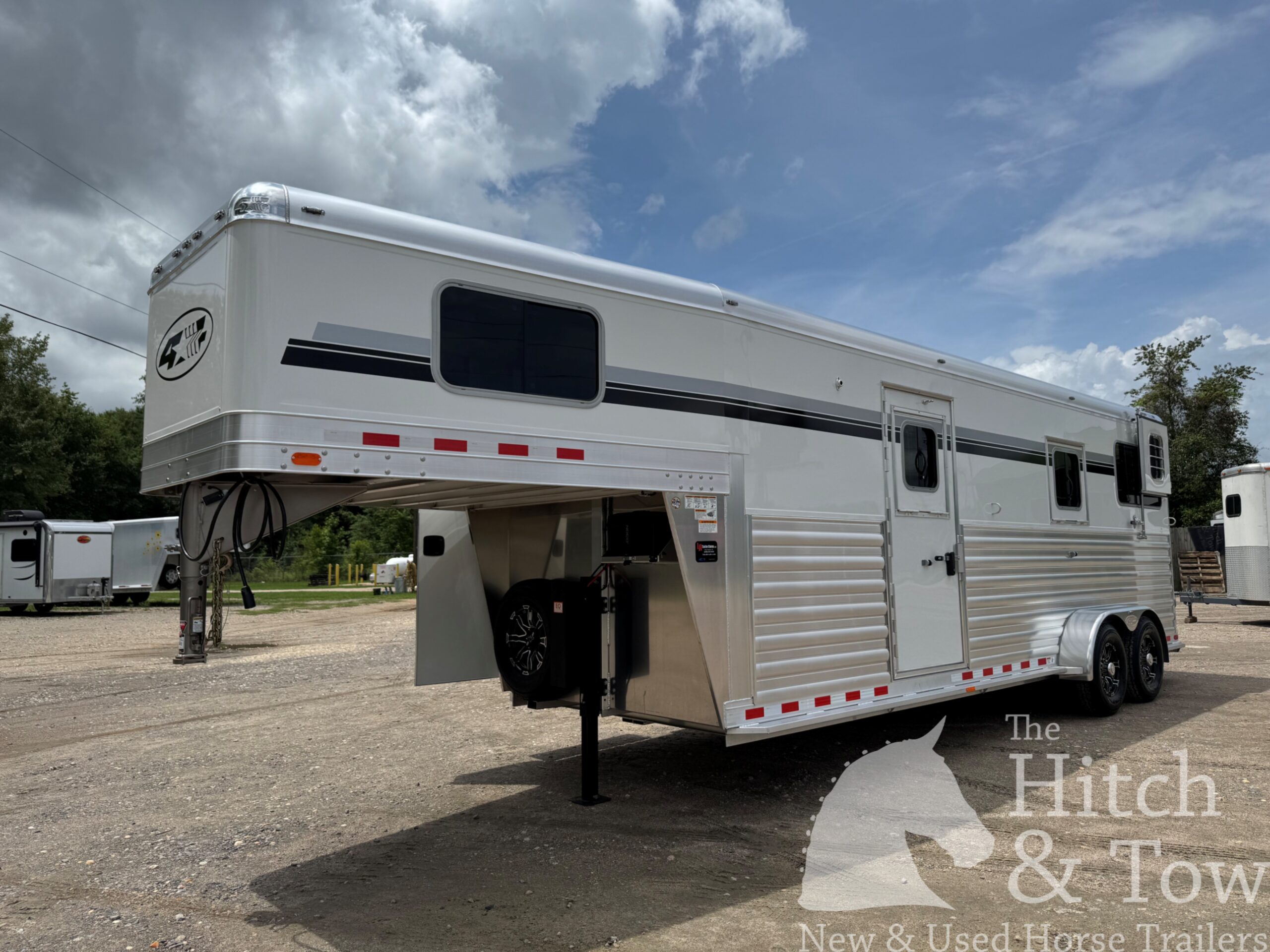 2026 4 STAR 2+1 W/ ROLLING DIVIDER, WERM, 5′ DRESSING ROOM & MORE!! $62,900