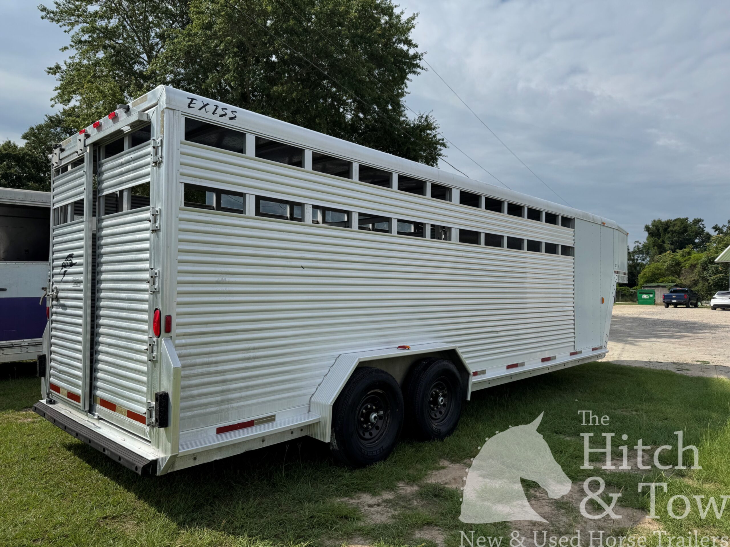 2002 EXISS 24′ STOCK COMBO GOOSENECK $15,900