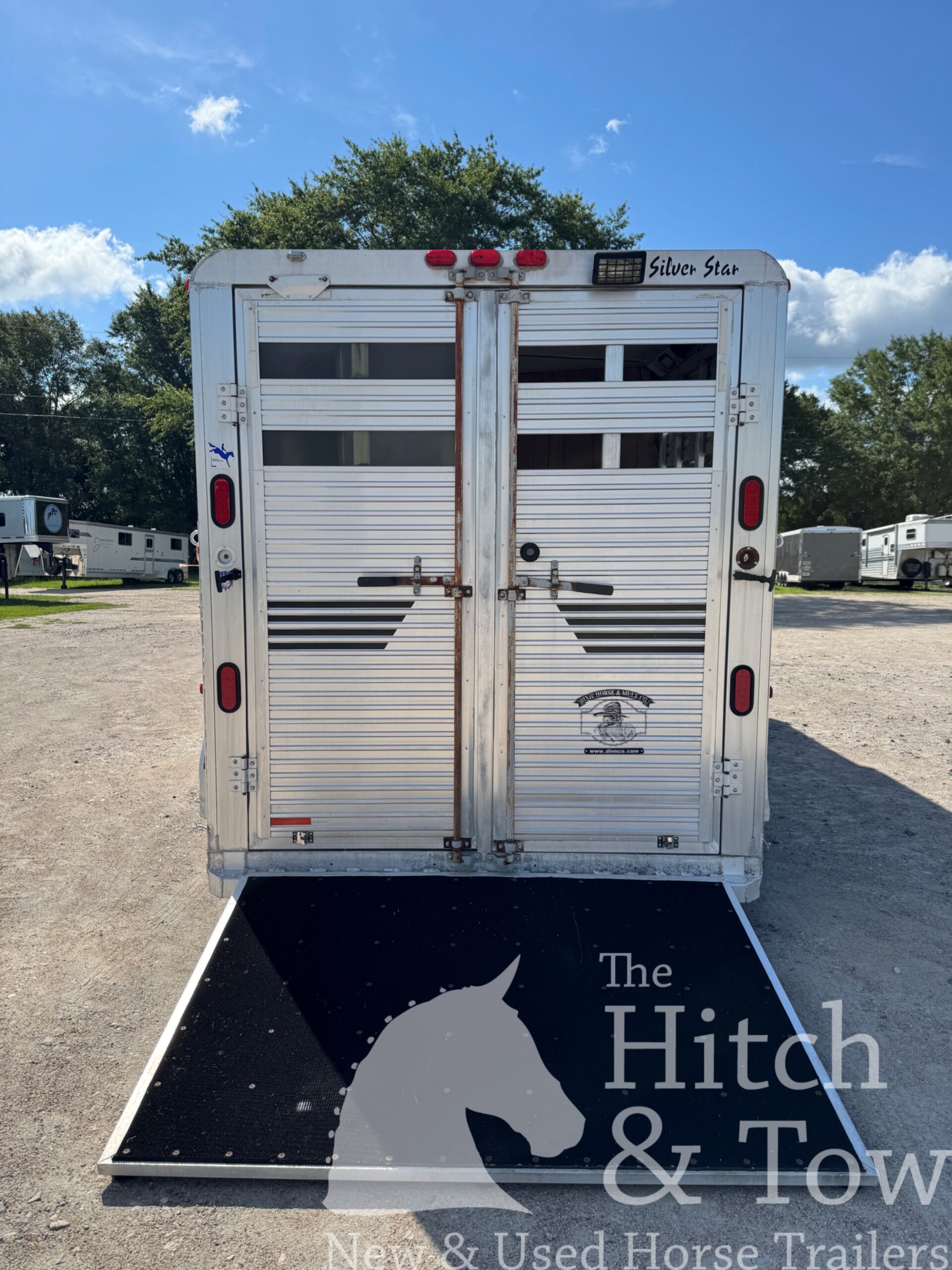 1997 SILVER STAR 2 HORSE W/ WEEKENDER! $14,900