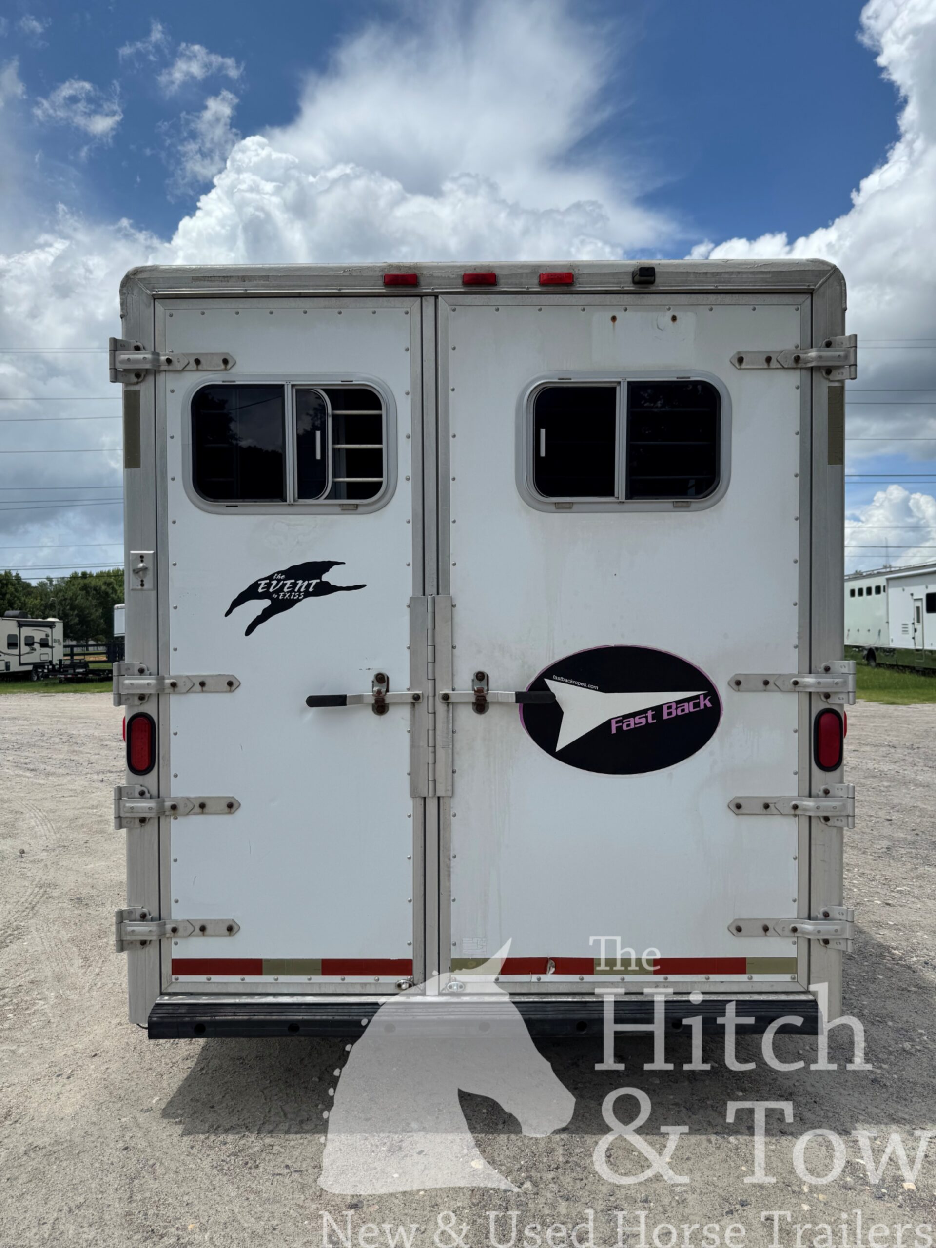 2001 EXISS 3 HORSE SLANT GOOSENECK TRAILER $10,900