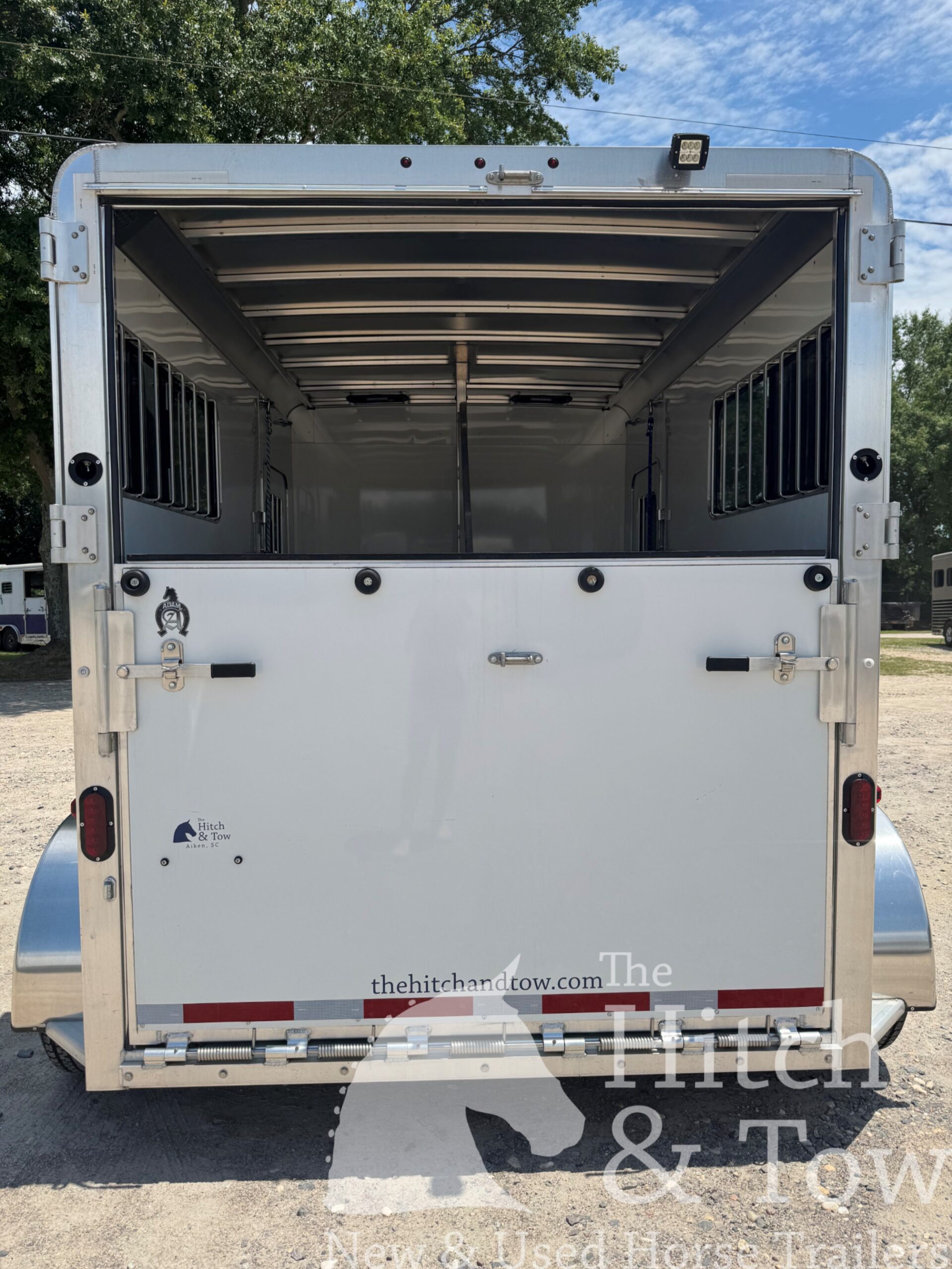2024 ADAM 2 HORSE BUMPER PULL W/ DRESSING ROOM! $16,900