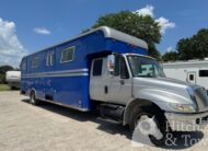 2005 INTERNATIONAL 4000 DT466 6 HORSE HEAD TO HEAD HORSE VAN! $34,900