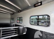 VERY NICE 2004 SUNDOWNER SUNLITE 727 3 HORSE w/ 7′ LIVING QUARTERS $22,900