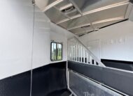 2020 BISON TRAIL BOSS 2 HORSE SLANT LOAD W/ 12′ LIVING QUARTERS $49,900!