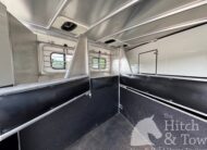 VERY NICE 2004 SUNDOWNER SUNLITE 727 3 HORSE w/ 7′ LIVING QUARTERS $22,900