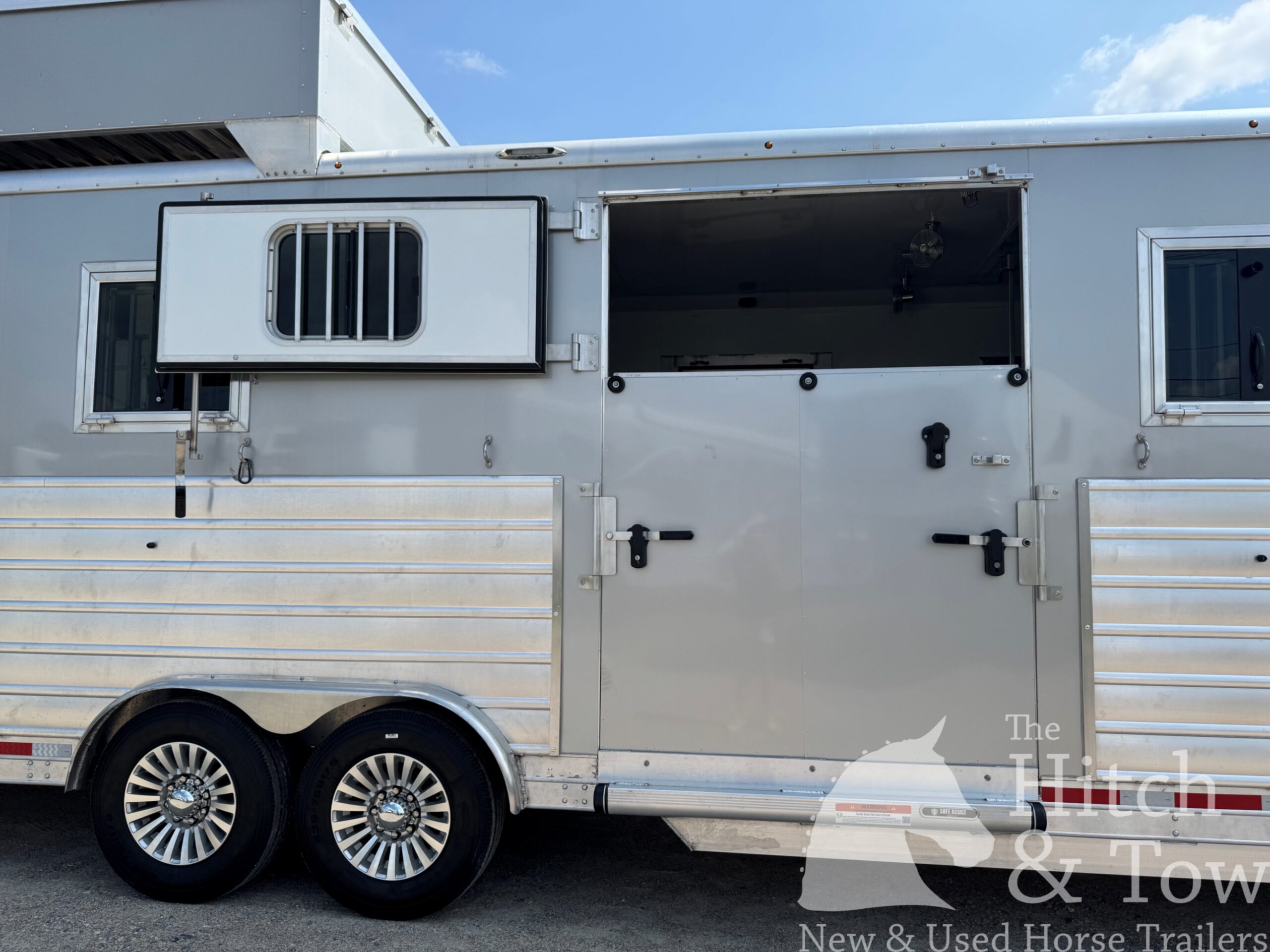 BEAUTIFUL 2026 KieferBilt Trailers 6 HORSE HEAD TO HEAD W/ MANY UPGRADES $119,900