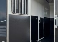 2020 BISON TRAIL BOSS 2 HORSE SLANT LOAD W/ 12′ LIVING QUARTERS $49,900!