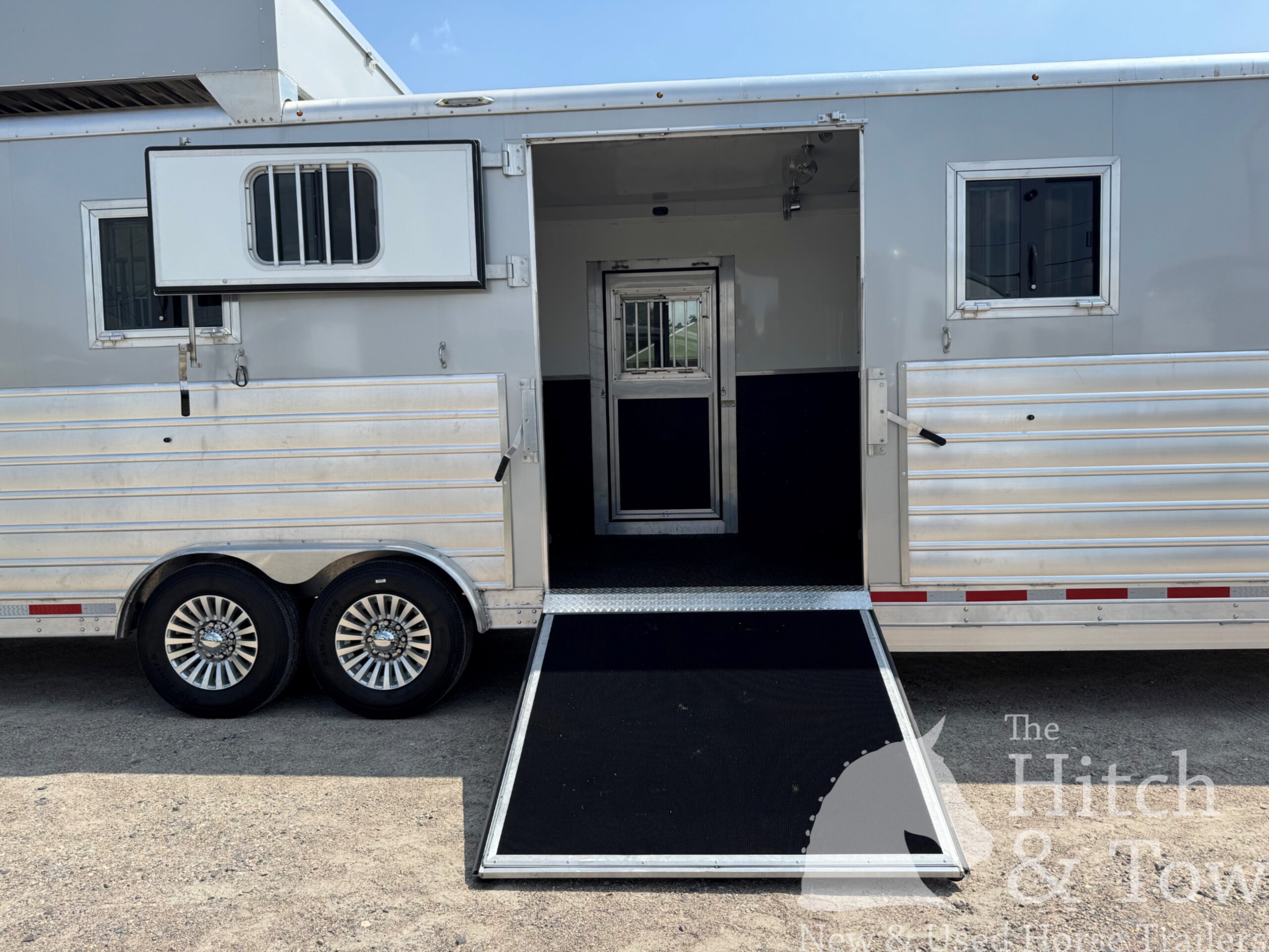 BEAUTIFUL 2026 KieferBilt Trailers 6 HORSE HEAD TO HEAD W/ MANY UPGRADES $119,900