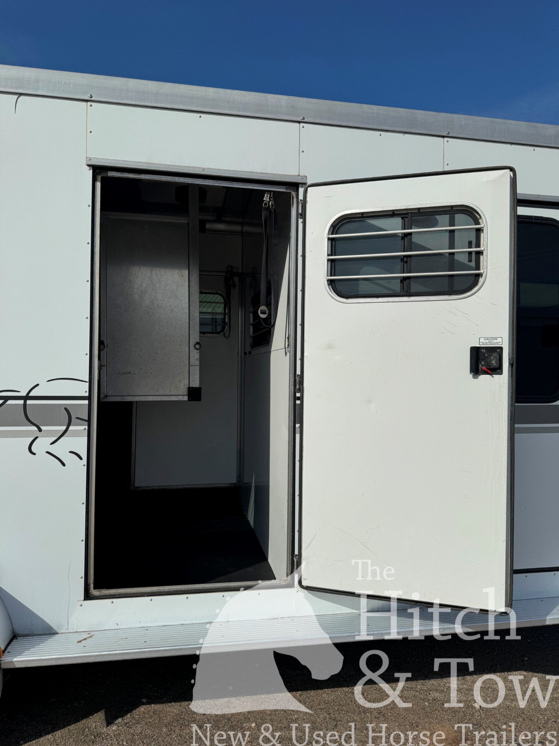 2004 SUNDOWNER 2 HORSE GOOSENECK WARMBLOOD DIMENSIONS! $11,900