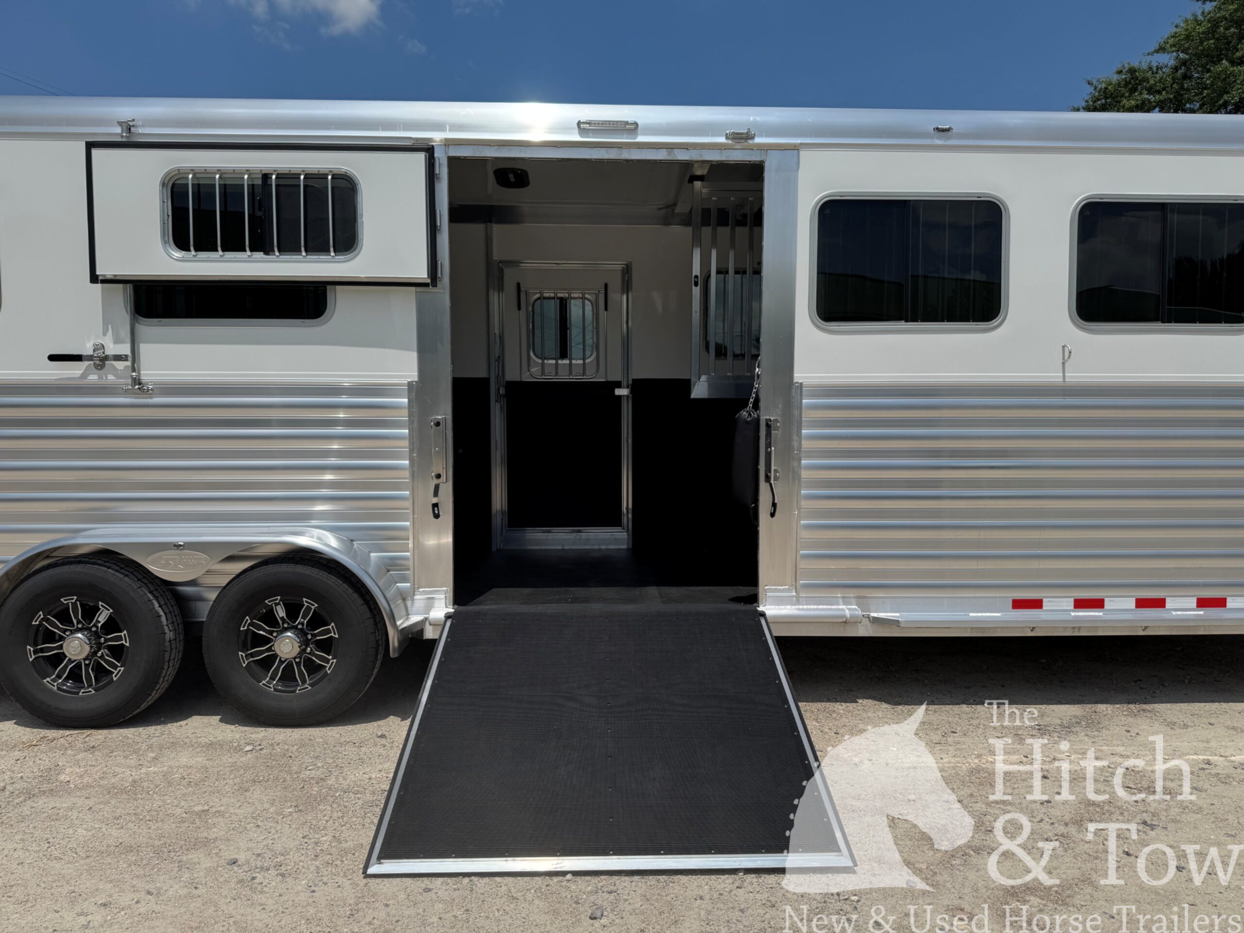 2027 4 STAR 4 HORSE HEAD TO HEAD W/ MANY UPGRADES!!! $79,900