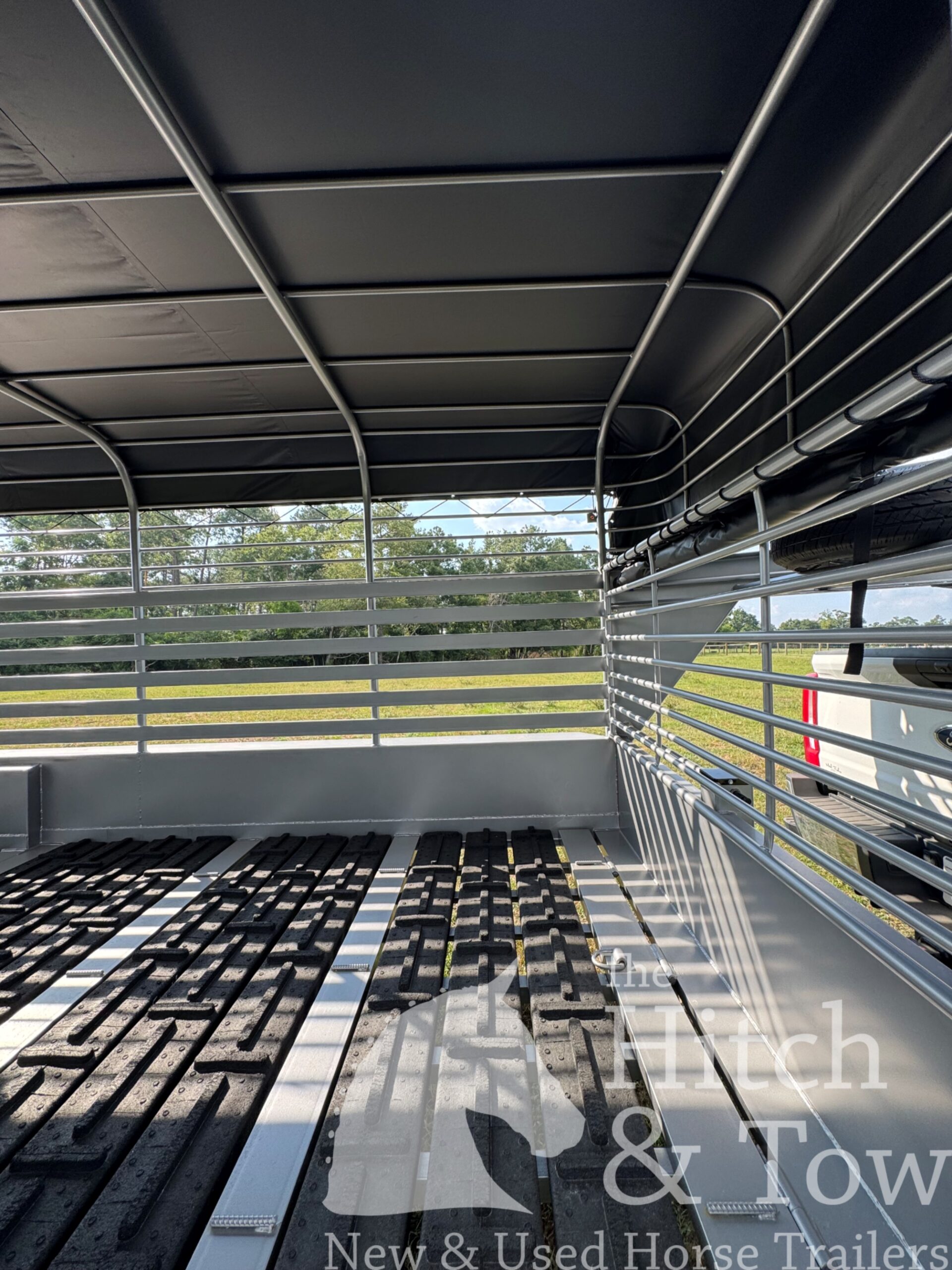 2026 20′ LIVESTOCK STOLL TRAILER W/ TUBE SIDES AND BLACK CANVAS TOP $17,580