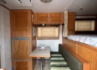 VERY NICE 2004 SUNDOWNER SUNLITE 727 3 HORSE w/ 7′ LIVING QUARTERS $22,900