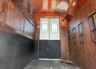 2005 INTERNATIONAL 4000 DT466 6 HORSE HEAD TO HEAD HORSE VAN! $34,900