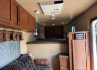 2012 BISON TRAIL HAND 3 HORSE SLANT LOAD W/ 9′ LIVING QUARTERS $24,900!