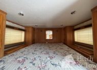 VERY NICE 2004 SUNDOWNER SUNLITE 727 3 HORSE w/ 7′ LIVING QUARTERS $22,900
