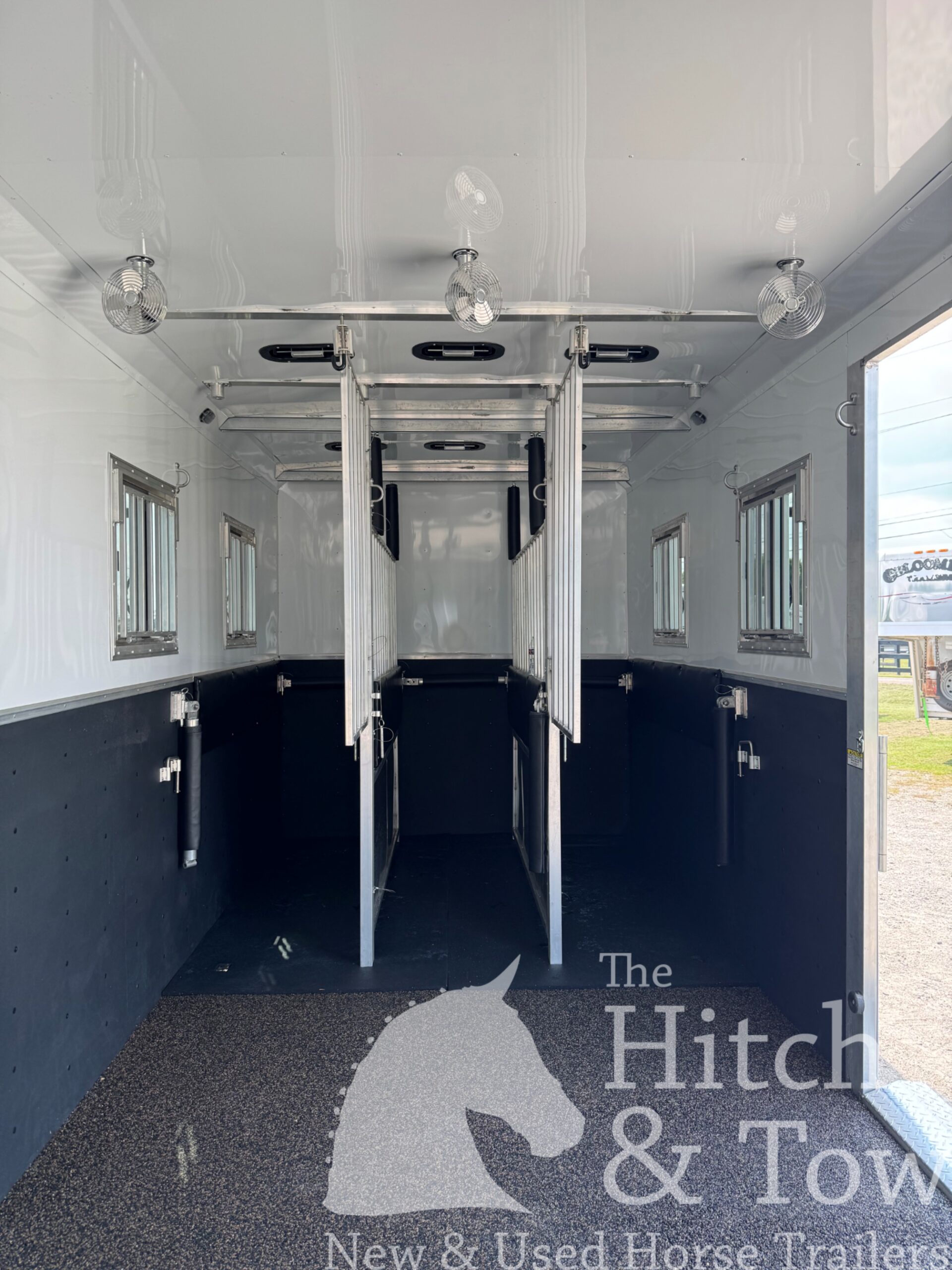 BEAUTIFUL 2026 KieferBilt Trailers 6 HORSE HEAD TO HEAD W/ MANY UPGRADES $119,900