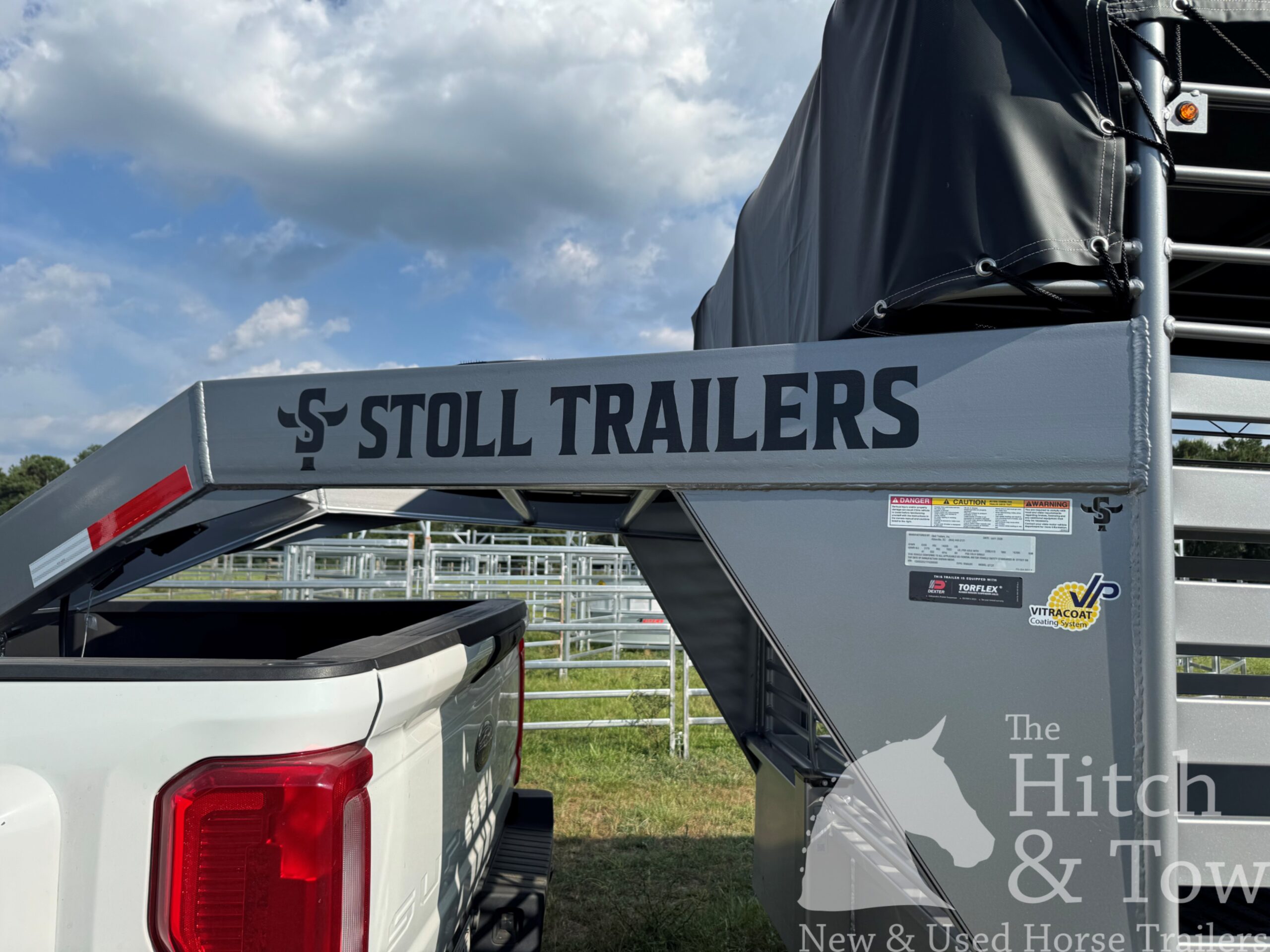 2026 20′ LIVESTOCK STOLL TRAILER W/ TUBE SIDES AND BLACK CANVAS TOP $17,580