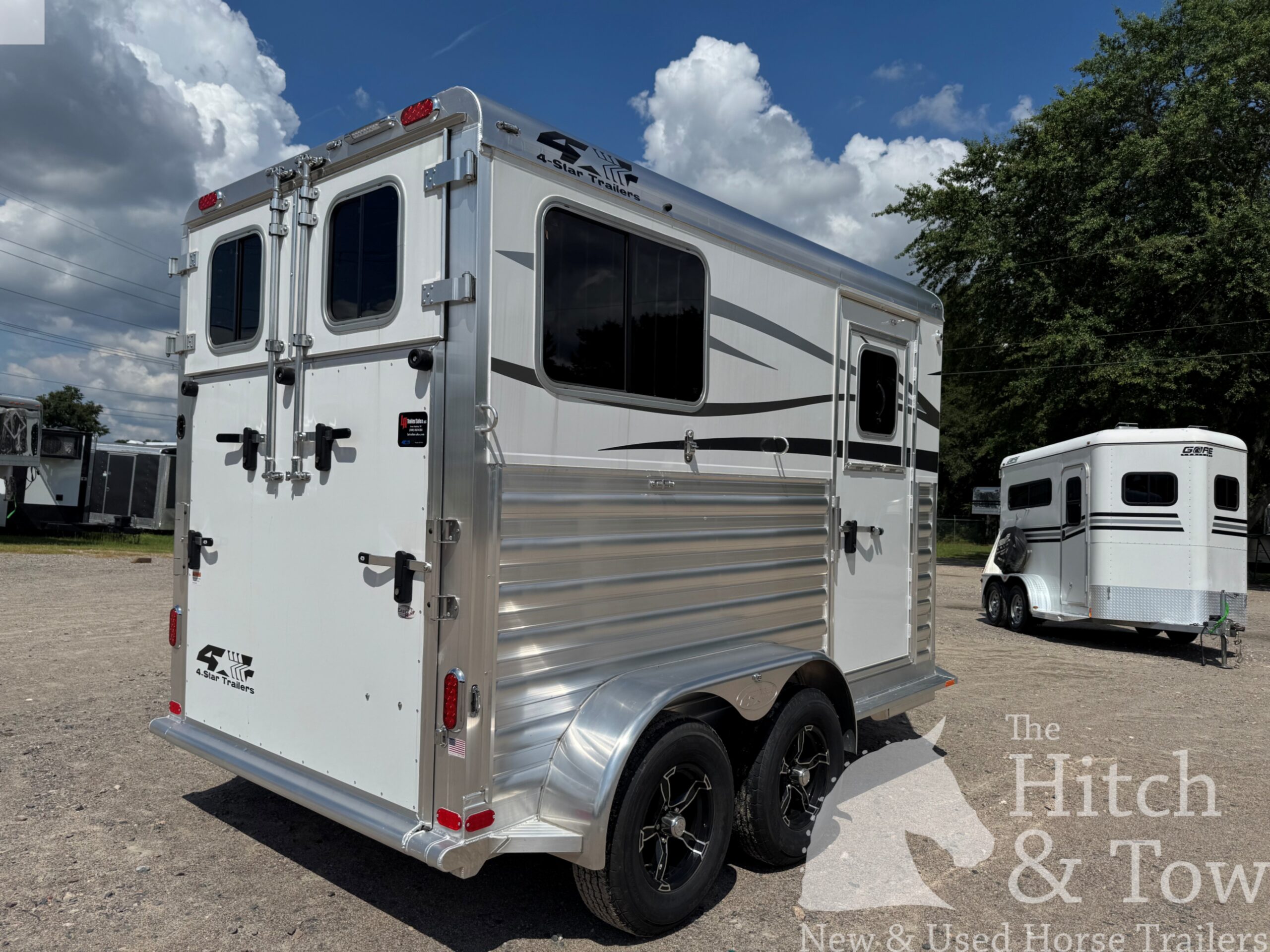 2026 4 STAR 2 HORSE STRAIGHT LOAD BUMPER PULL! $38,900