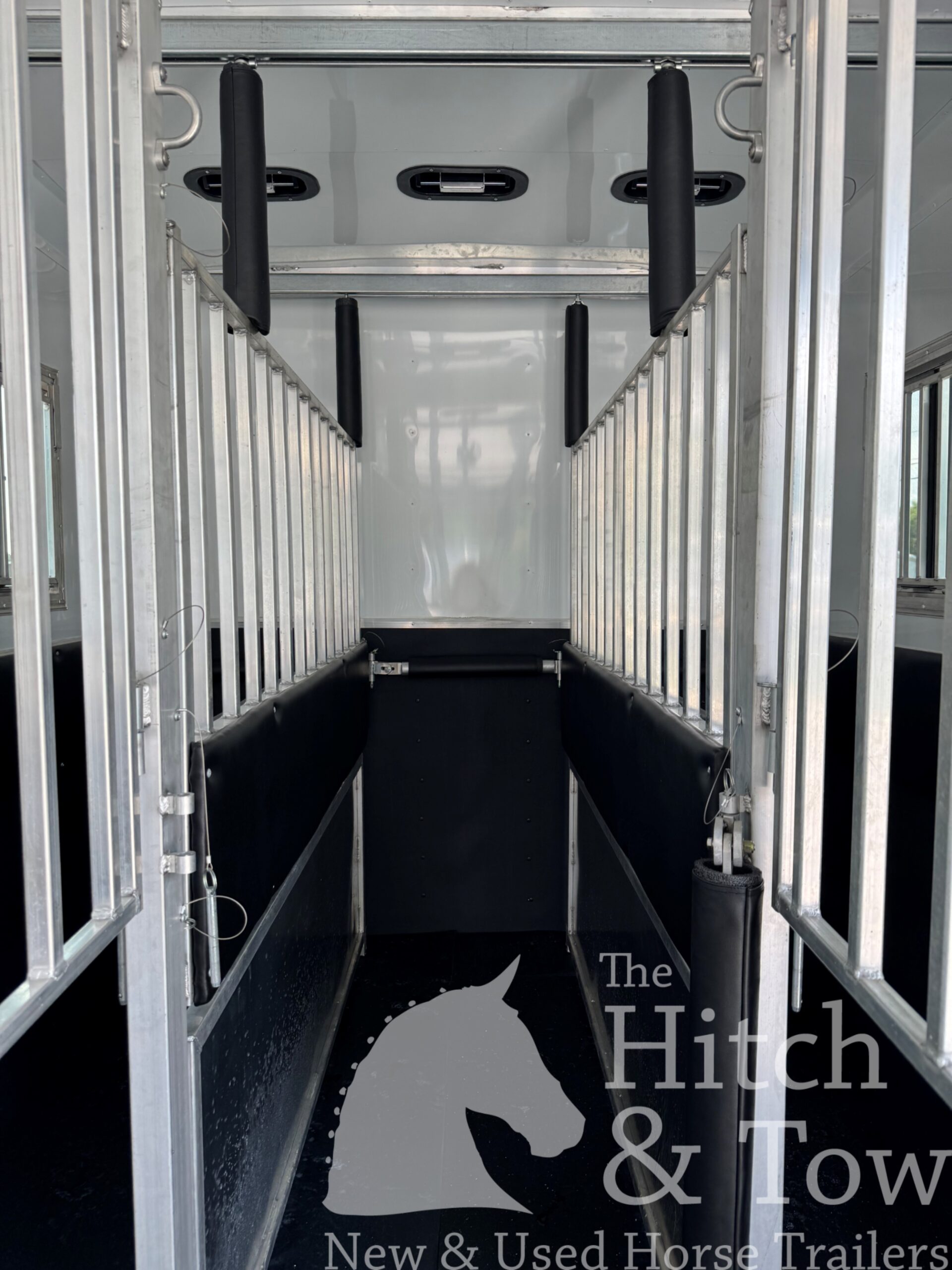 BEAUTIFUL 2026 KieferBilt Trailers 6 HORSE HEAD TO HEAD W/ MANY UPGRADES $119,900