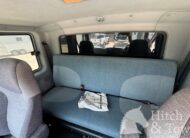 2005 INTERNATIONAL 4000 DT466 6 HORSE HEAD TO HEAD HORSE VAN! $34,900