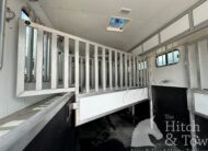 2004 RENEGADE FREIGHTLINER 5 HORSE REVERSEL SLANT HORSE VAN W/ FULL LQ! $95,900