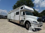 2004 RENEGADE FREIGHTLINER 5 HORSE REVERSEL SLANT HORSE VAN W/ FULL LQ! $95,900