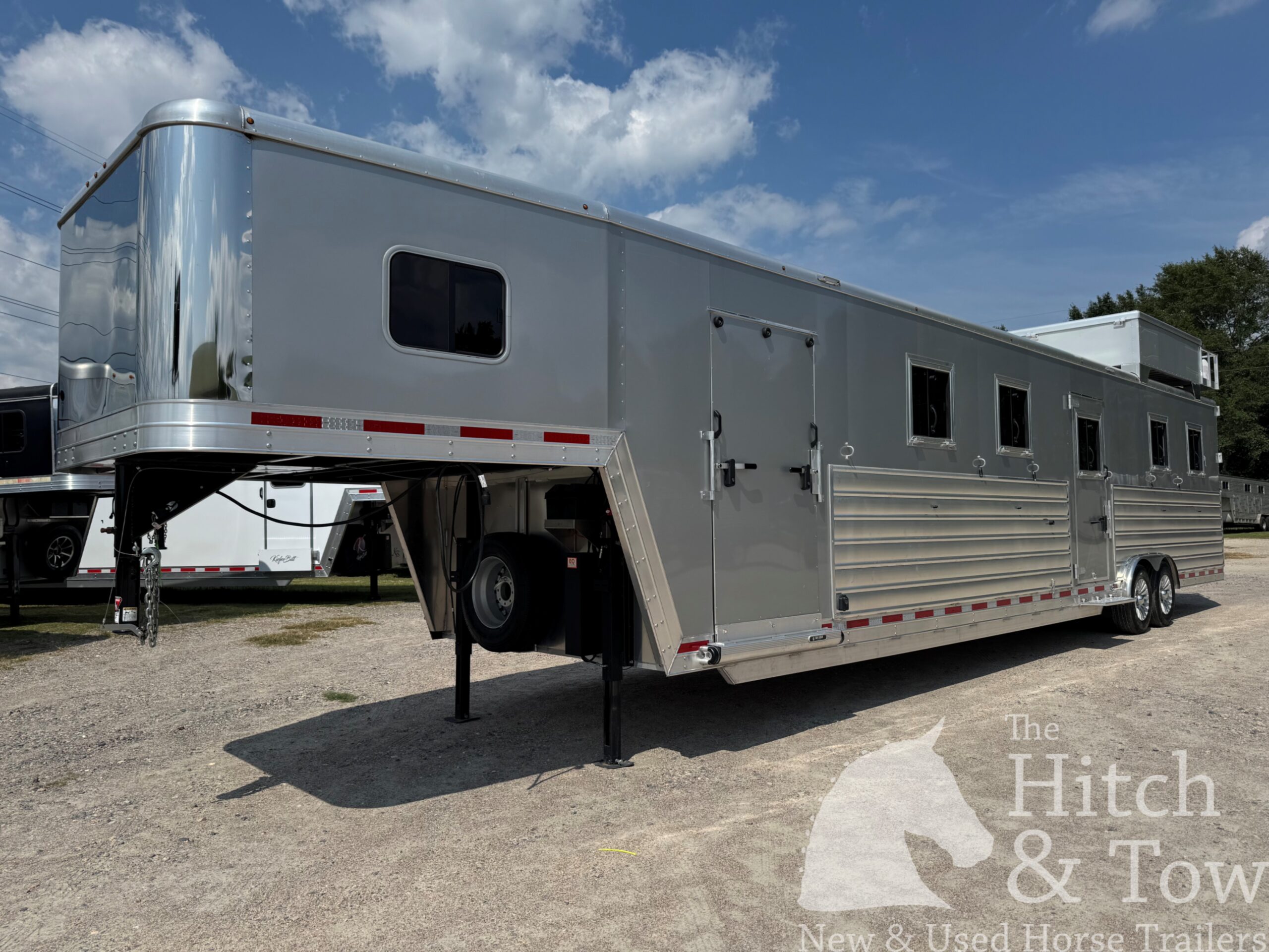 BEAUTIFUL 2026 KieferBilt Trailers 6 HORSE HEAD TO HEAD W/ MANY UPGRADES $119,900