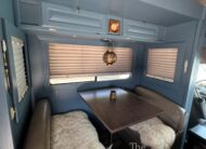 2004 RENEGADE FREIGHTLINER 5 HORSE REVERSEL SLANT HORSE VAN W/ FULL LQ! $95,900