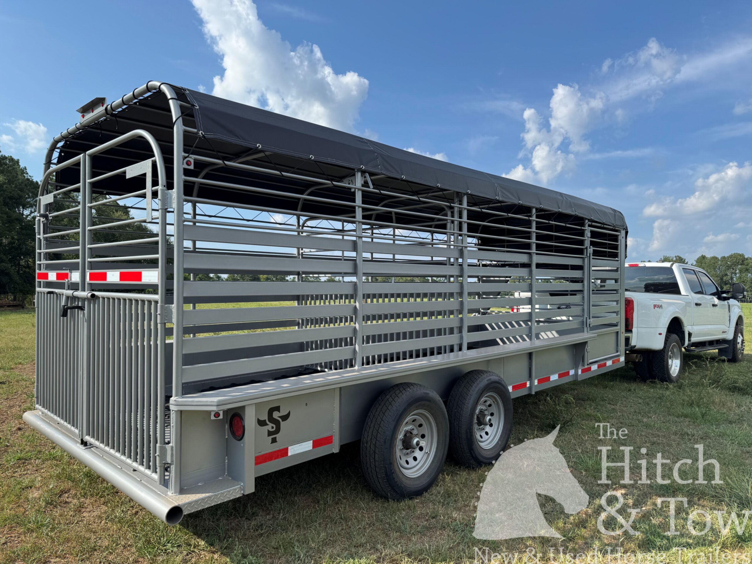 2026 20′ LIVESTOCK STOLL TRAILER W/ TUBE SIDES AND BLACK CANVAS TOP $17,580