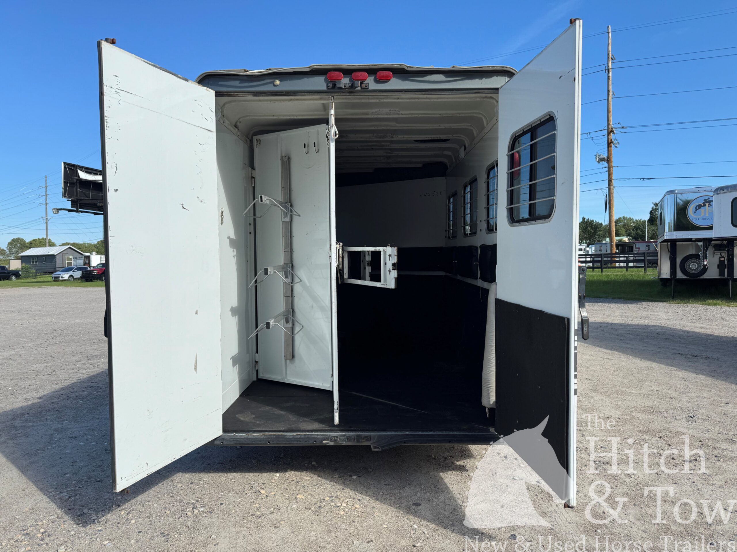 2000 TRAILET 3 HORSE SLANT GOOSENECK TRAILER $11,900