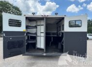 VERY NICE 2004 SUNDOWNER SUNLITE 727 3 HORSE w/ 7′ LIVING QUARTERS $22,900