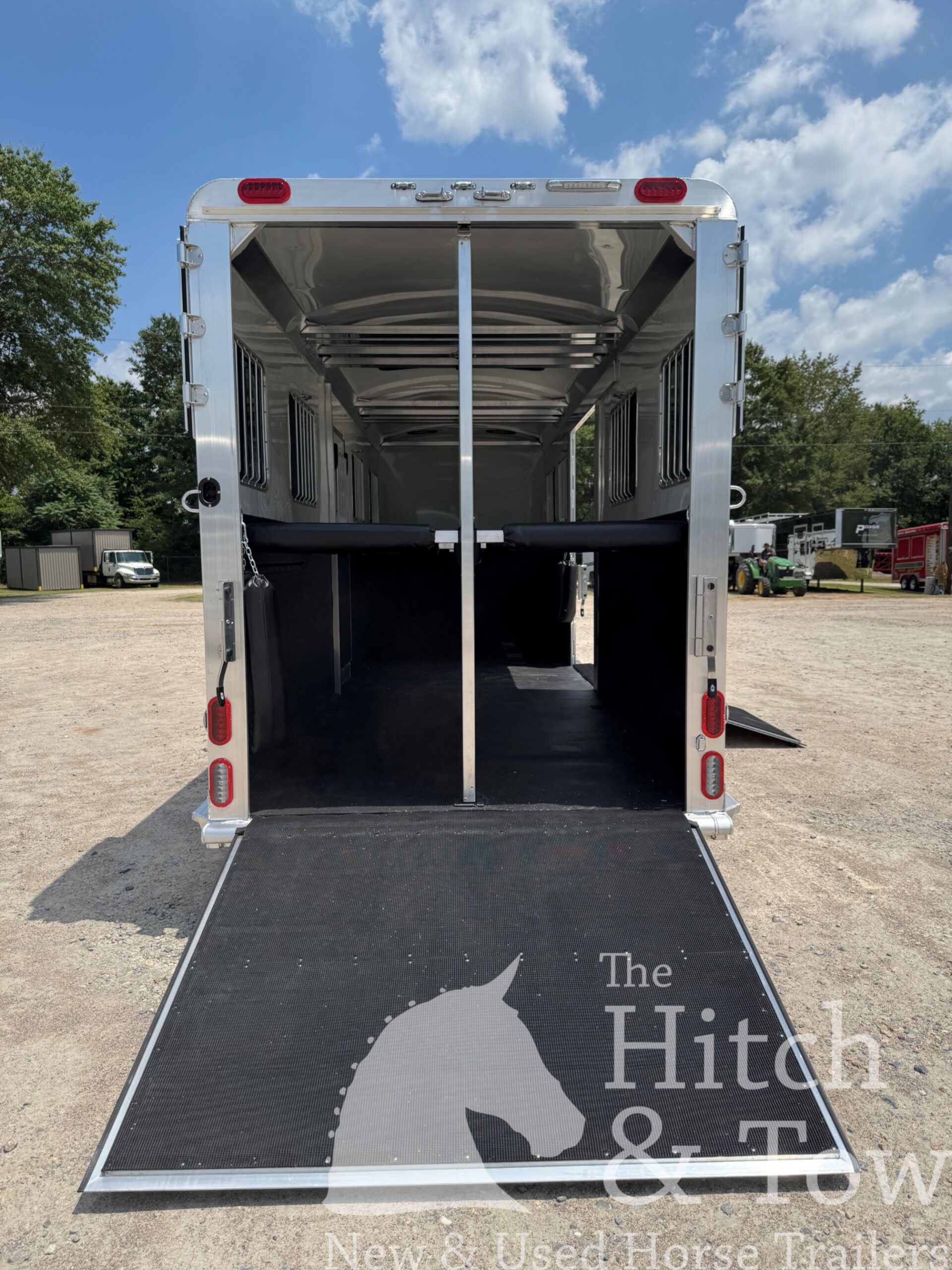 2027 4 STAR 4 HORSE HEAD TO HEAD W/ MANY UPGRADES!!! $79,900