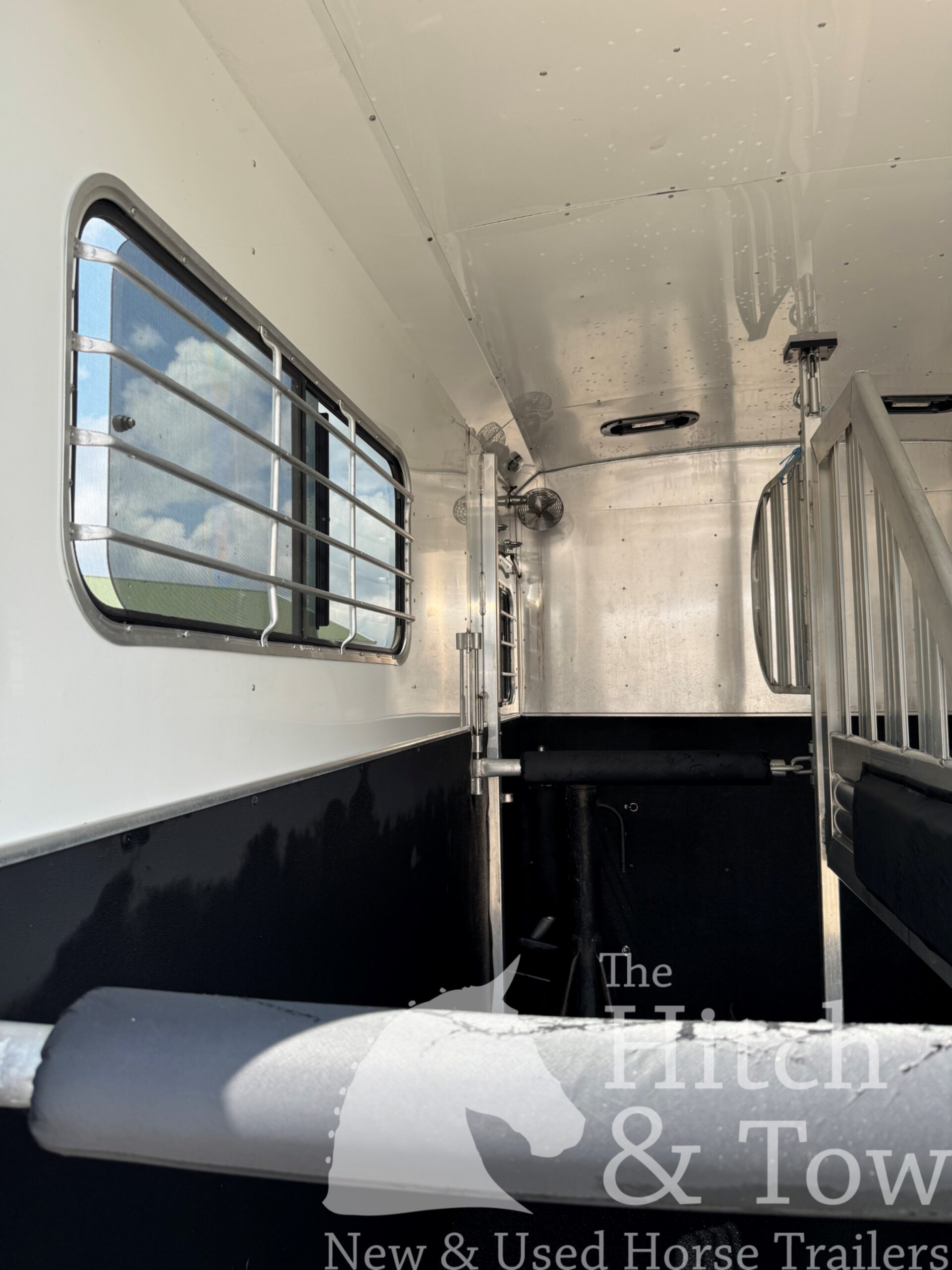 2018 ADAM 2 HORSE GOOSENECK W/ UPGRADES!!! $27,500