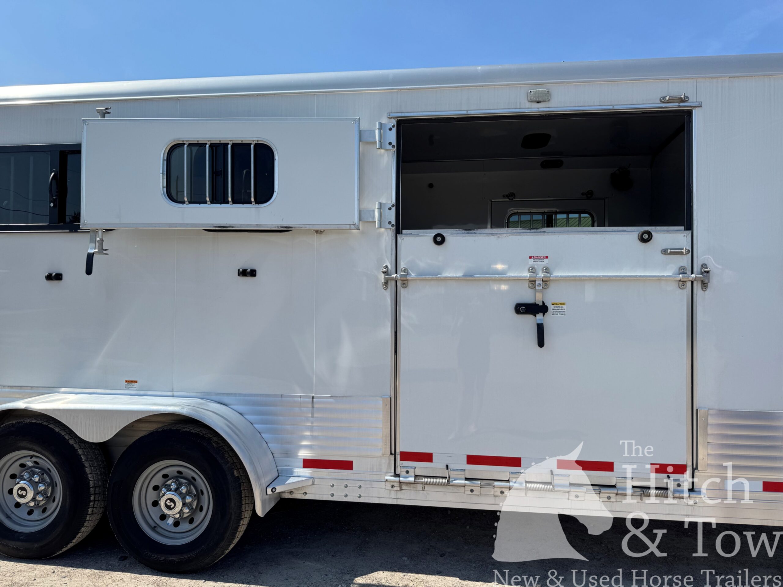 2024 SHADOW PRO SERIES 2+1 GOOSENECK $38,500