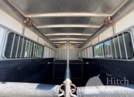 2010 SUNDOWNER 2 HORSE GOOSENECK w/ SIDE RAMP and DRESSING ROOM! $16,900