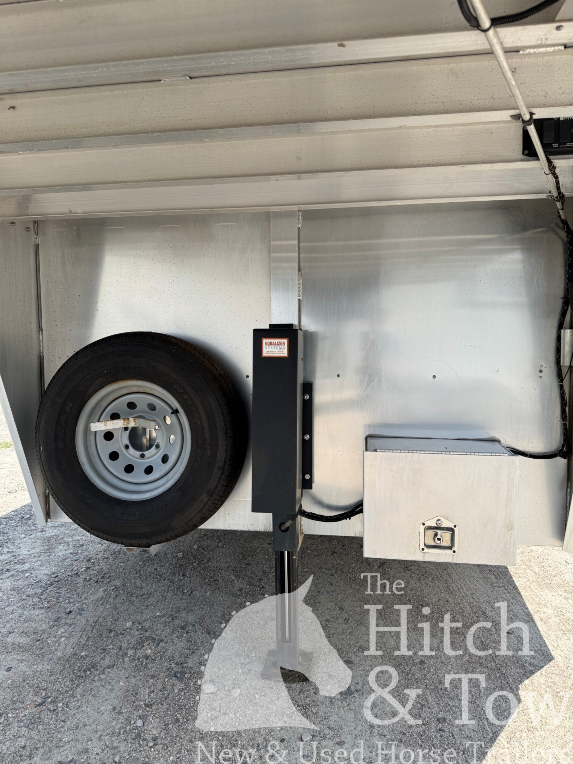 2018 ADAM 2 HORSE GOOSENECK W/ UPGRADES!!! $27,500